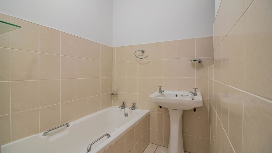 3 Bedroom Property for Sale in Beacon Bay Eastern Cape